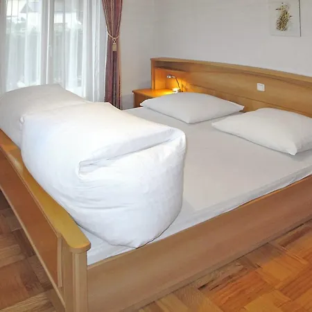 Haus Hodl 176w * トシャググンス